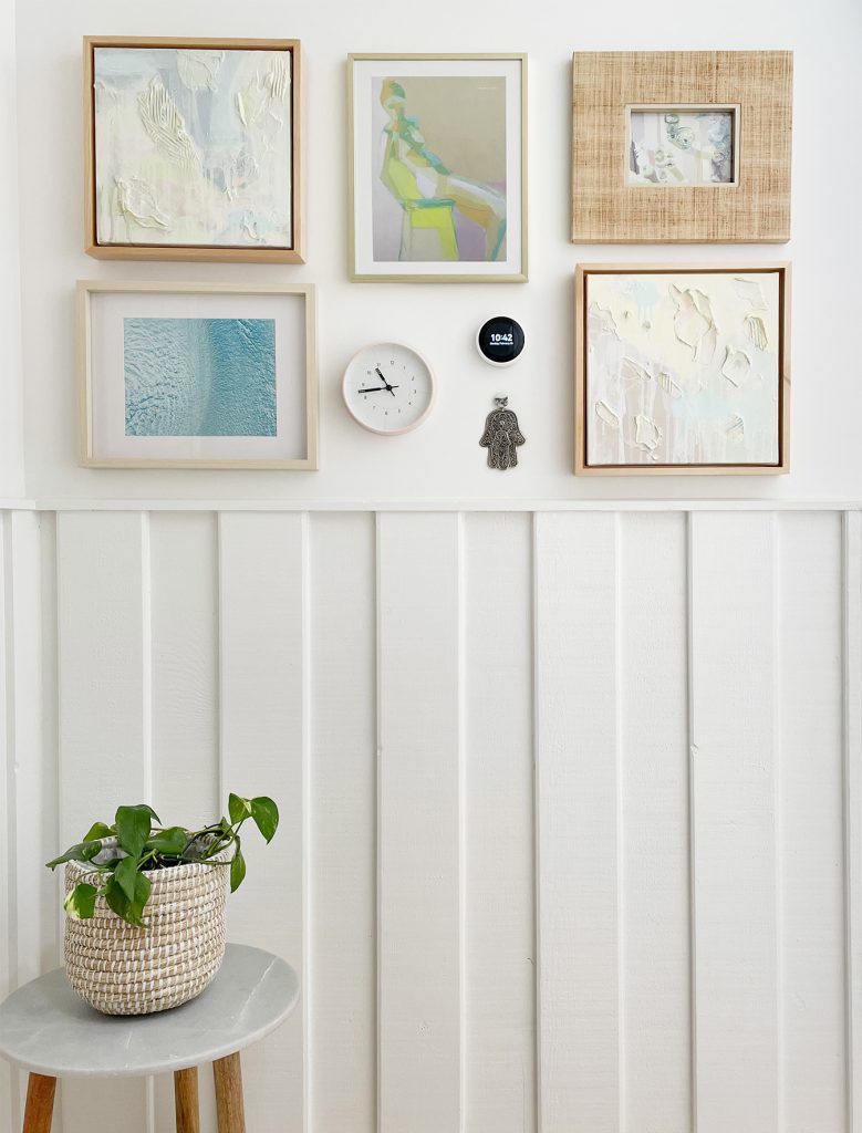 White Nest Learning Thermostat On White Wall In Frame Gallery